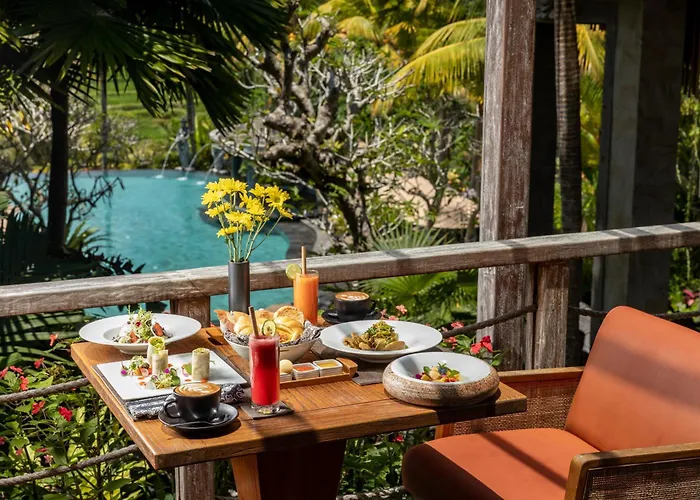 リゾート Kuwarasan A Pramana Experience